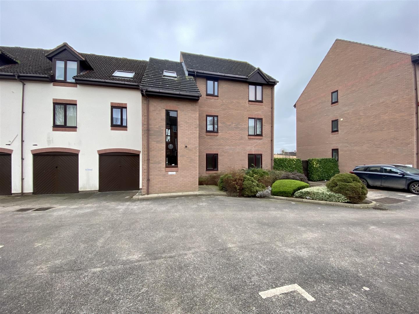 Chestnut Place, Southam